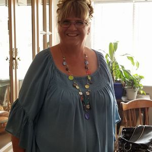 Meet your Posher, Vicky